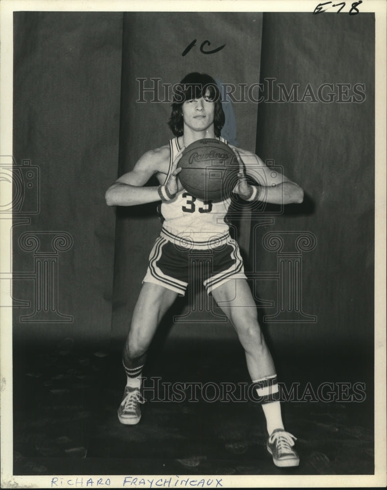 1974 Press Photo Richard Fraychineaux, Basketball Player - noo19337