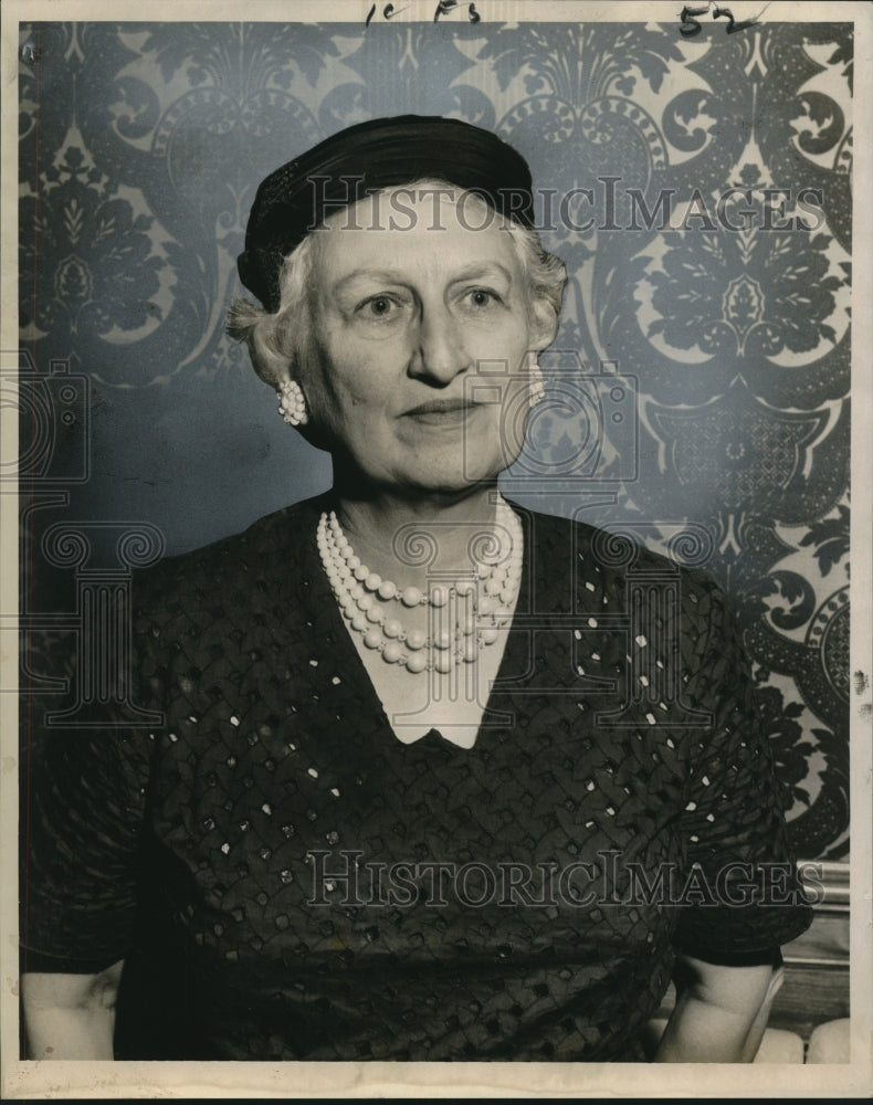 Load image into Gallery viewer, 1959 Press Photo Elaine Fryer, New President of Insurance Women of New Orleans
