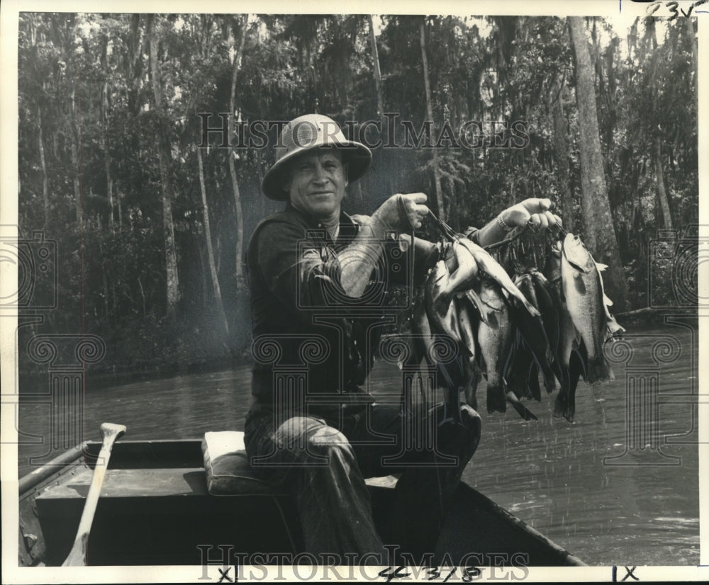 1977 Press Photo Bass fishing in the bayous of Louisiana - noo19384
