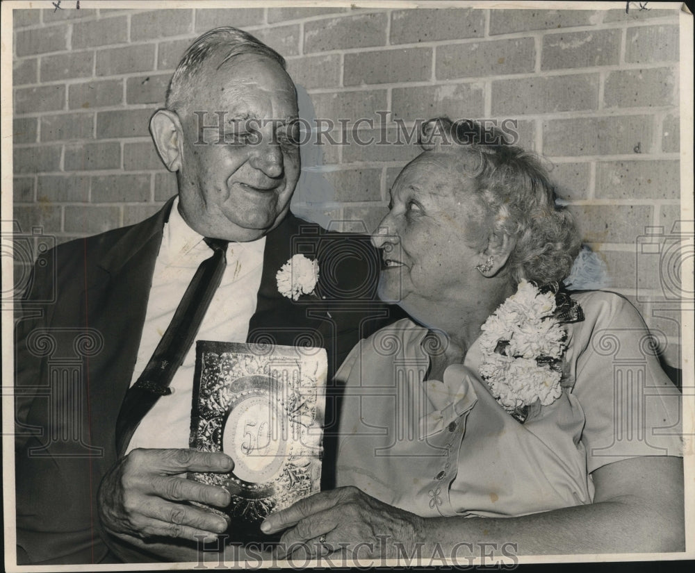 1964 Press Photo Mr. and Mrs. Fred F. Fisher Sr.'s golden wedding anniversary