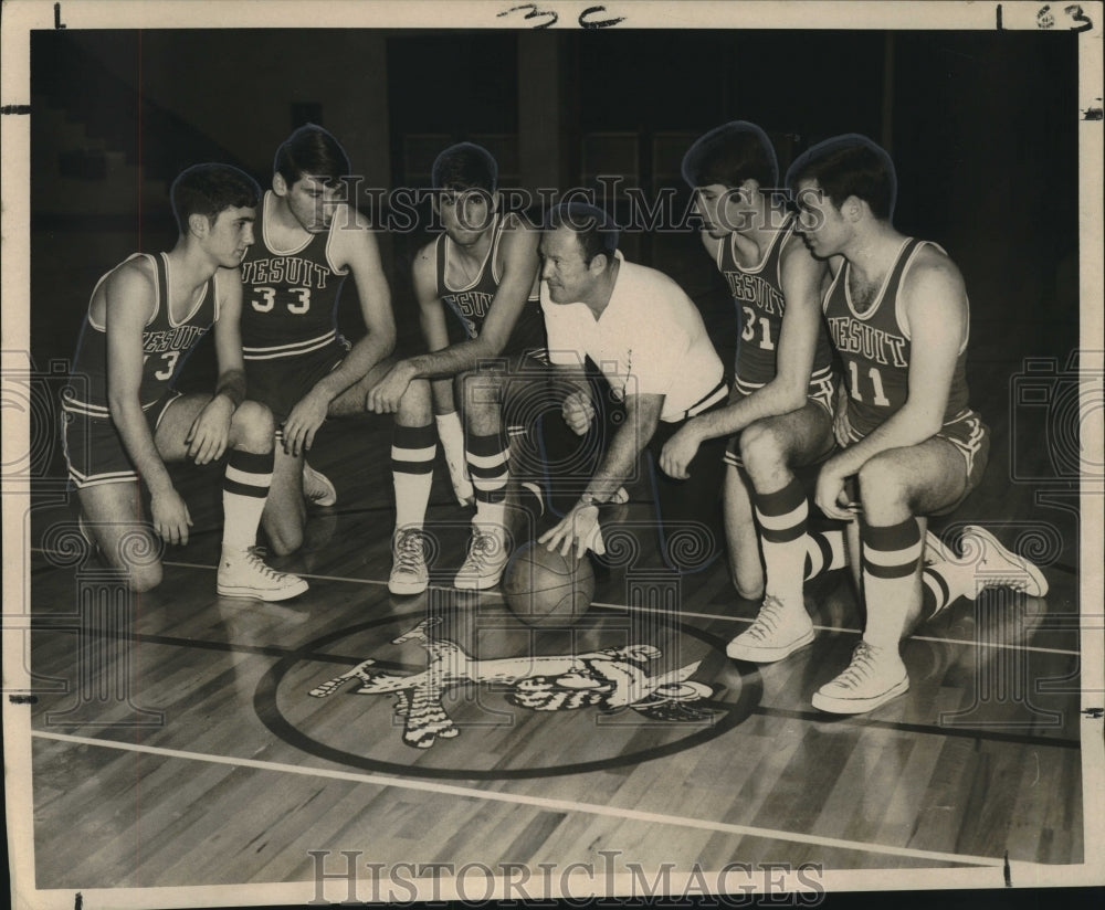 1970 Press Photo Jesuit High School Basketball Starters with Coach, New Orleans- Historic Images