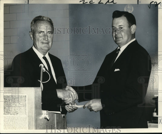 1967 Press Photo Coach Hubie Gallagher and Bussie Mire, Florida Parish sports.