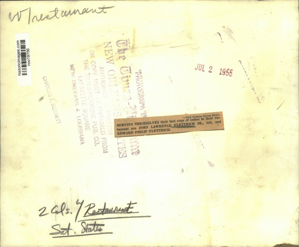 1955 Press Photo New Orleans Restaurateurs Serve Themselves Coffee - noo19756