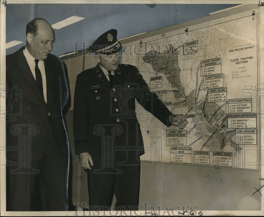 1964 Press Photo U.S. Army Engineers Otis Jernigan and Colonel Edward Jennings