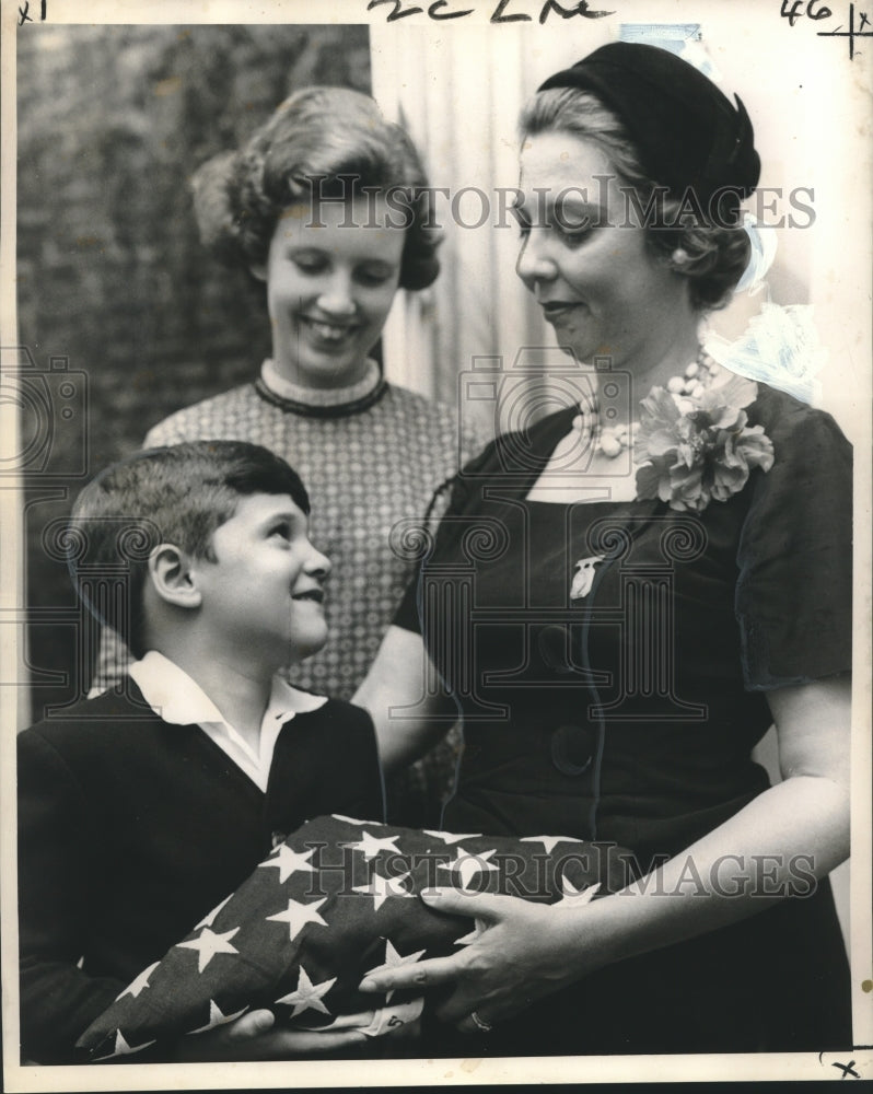 1962 Press Photo Children of the American Revolution President and Members