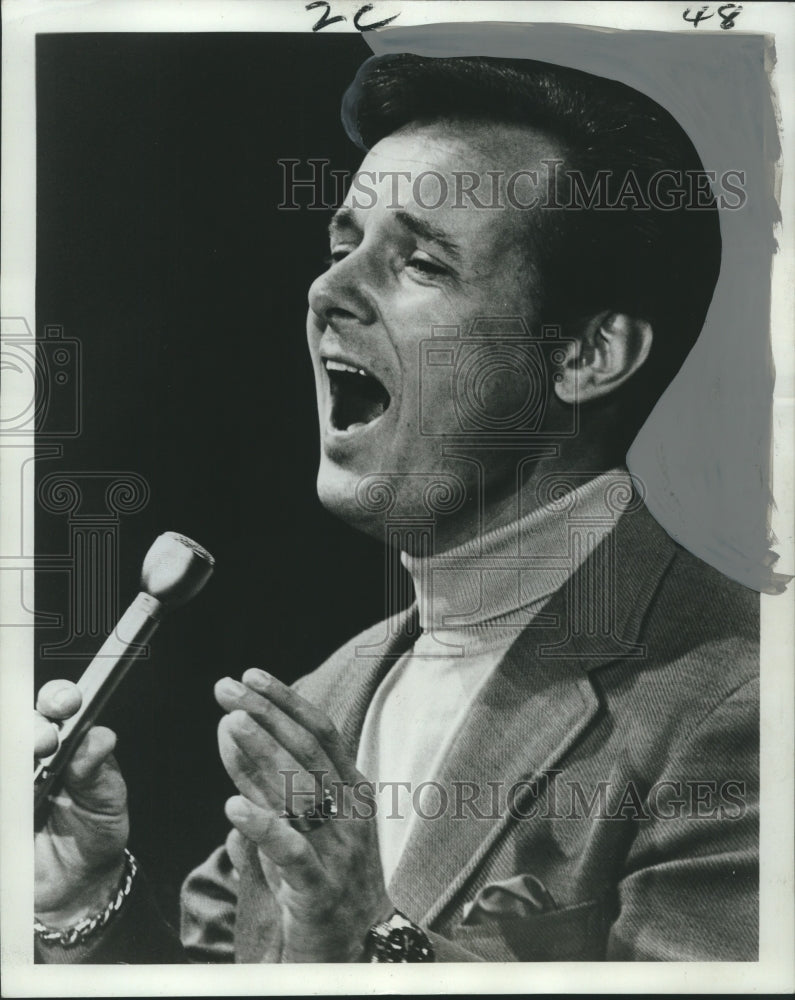 1970 Press Photo Singer John Gary to perform in New Orleans Summer &quot;Pops&quot; event- Historic Images