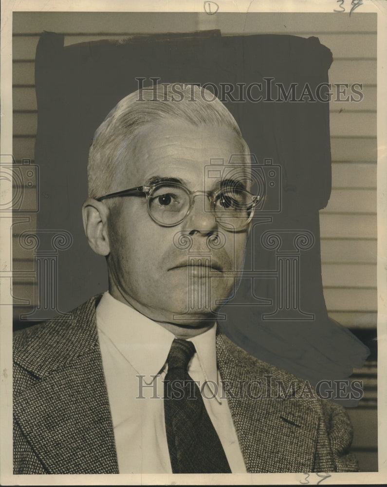 1949 Press Photo Dr. Russell M. Geer, professor at Tulane University - noo20443