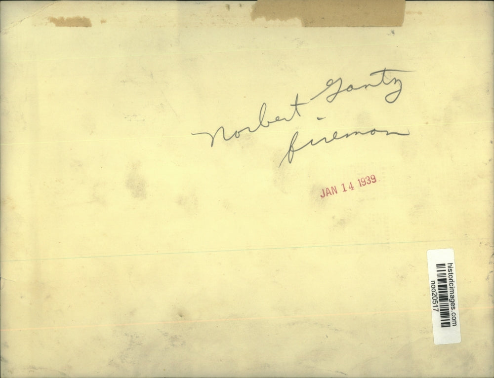 1939 Press Photo Fireman Norbert Gantz - noo20517