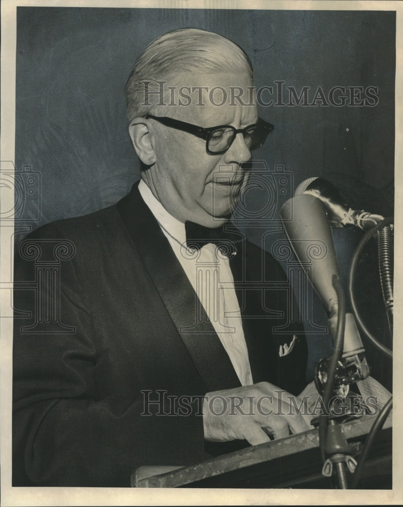 1965 Press Photo New Orleans Press Club Speaker Treasury Secretary Fowler  - Historic Images