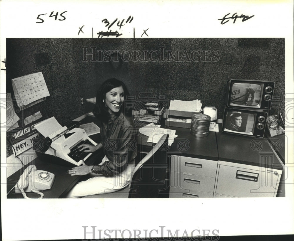 1980 Press Photo New Orleans Channel 8 News Co-Anchor Lynn Gansar - noo21250- Historic Images