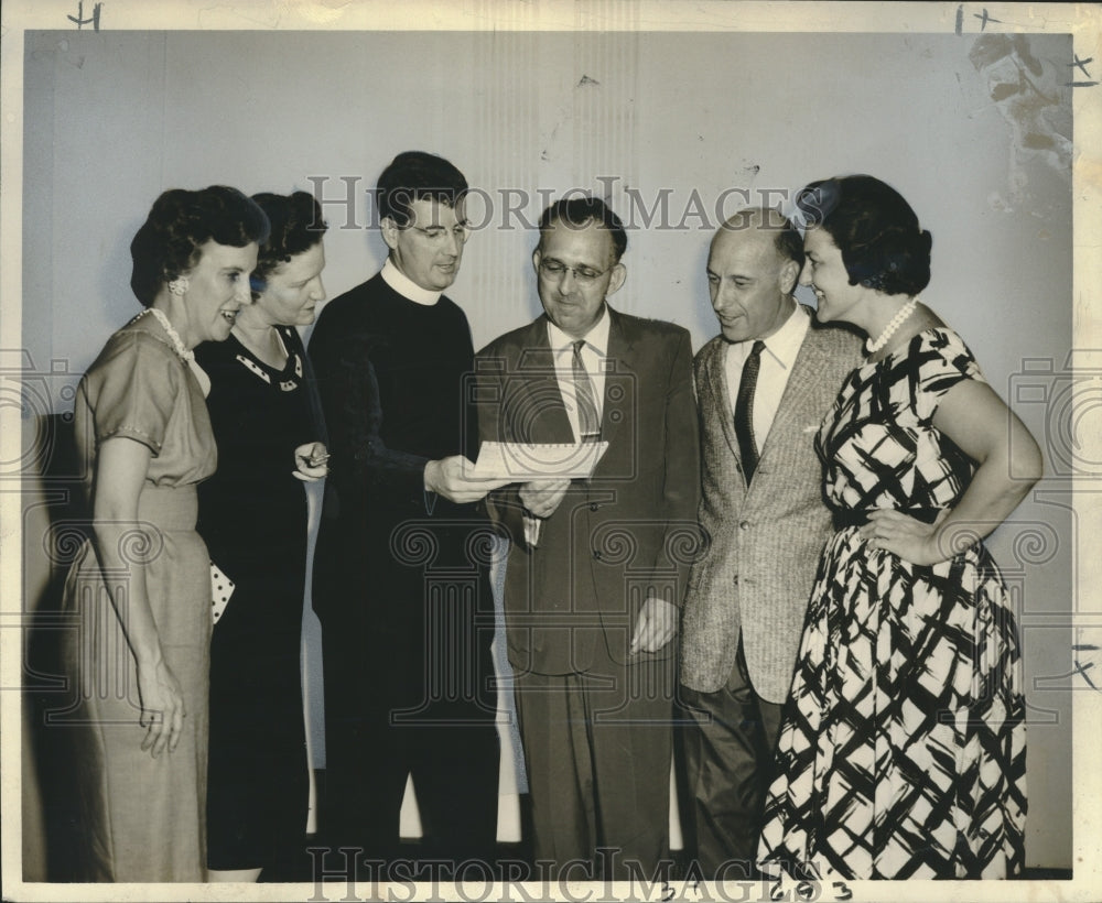 1960 Press Photo New Orleans Single Catholics Social Club Officers, New Orleans