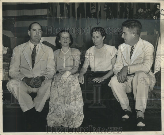 1949 Press Photo Debutante Club Benefit Ball Guests, New Orleans - noo21536