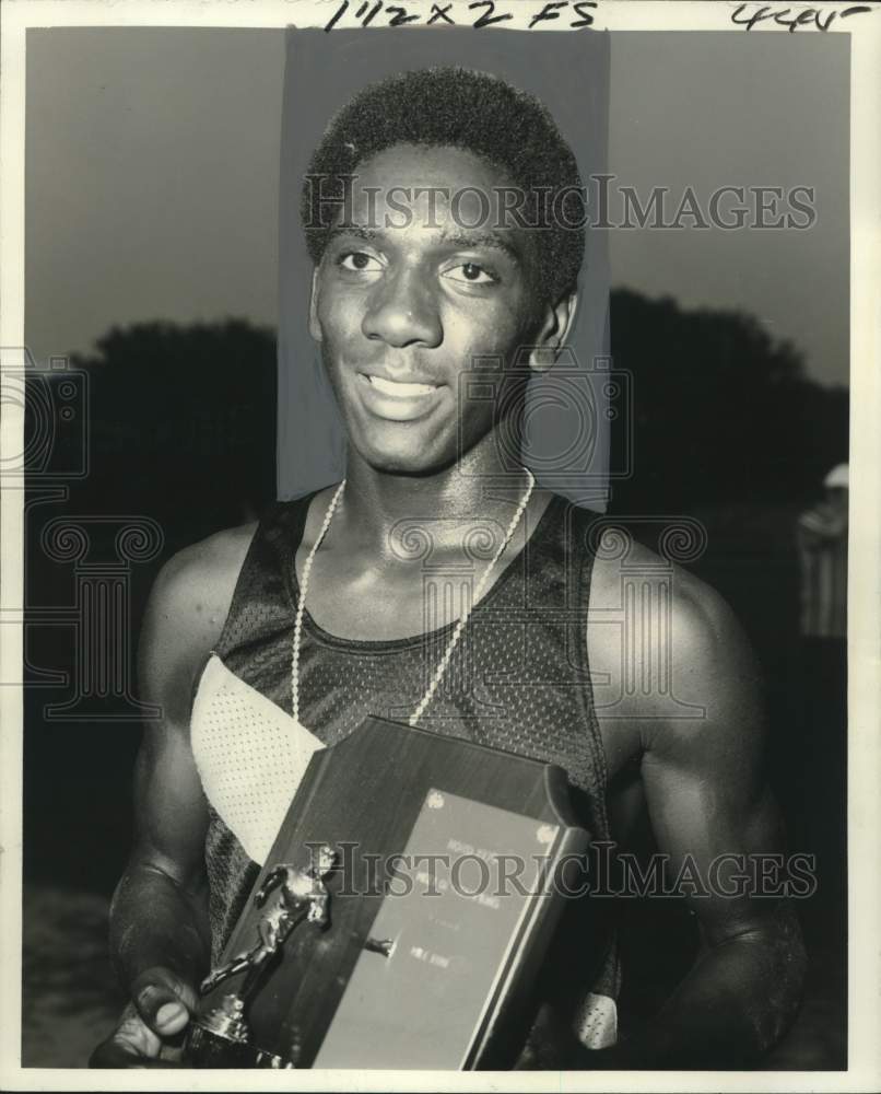 1976 Press Photo Track - NORD Meet of Champion Winner Willie Fortenberry- Historic Images