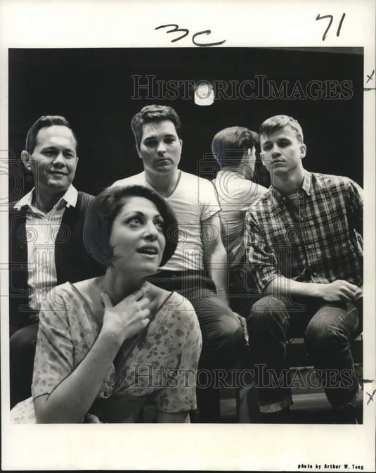 1966 Press Photo Actors & Actresses in Pose From Play "A Streetcar Named Desire"