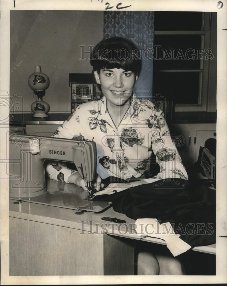 1965 Press Photo Kay Bennett, Third Place Good Provider Winner from Gibsland