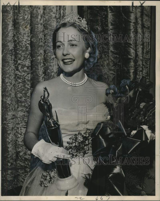 1952 Press Photo Miss June Goodall, Queen of Home Show, New Orleans - noo23266