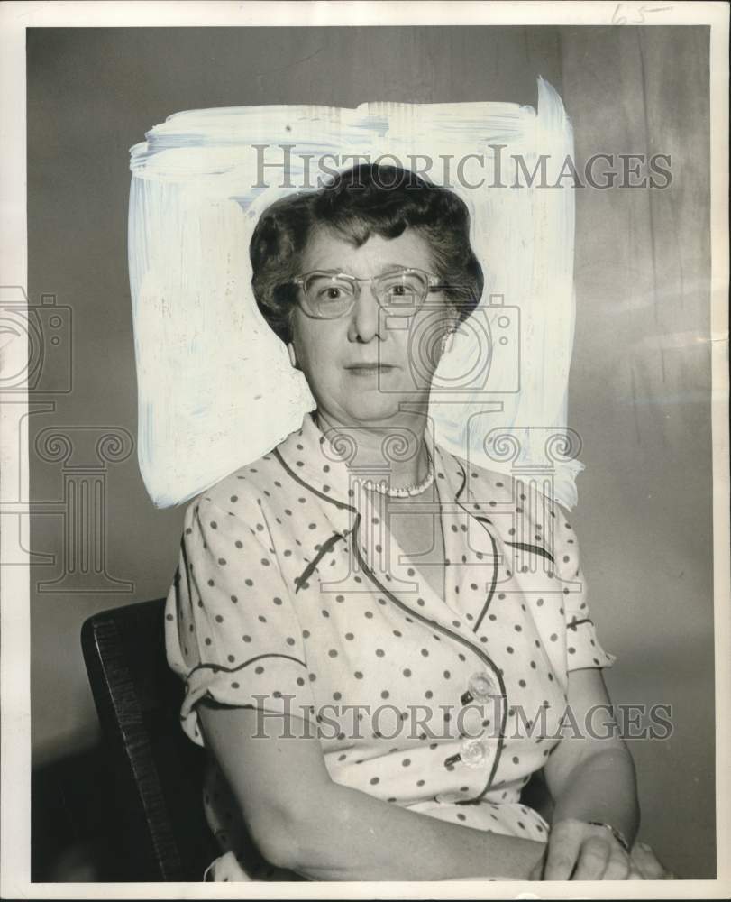 1955 Press Photo Miss Lucile Godelfer, American Society of Medical Technologist