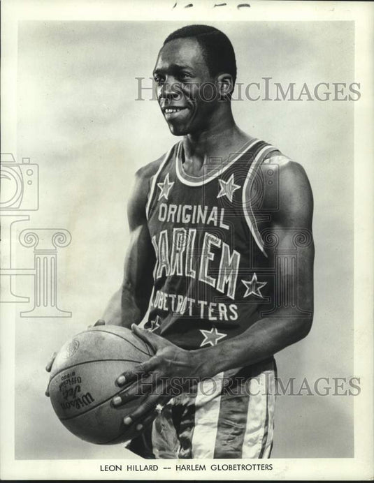 1968 Press Photo Leon Hillard, player-coach for the Harlem Globetrotters- Historic Images