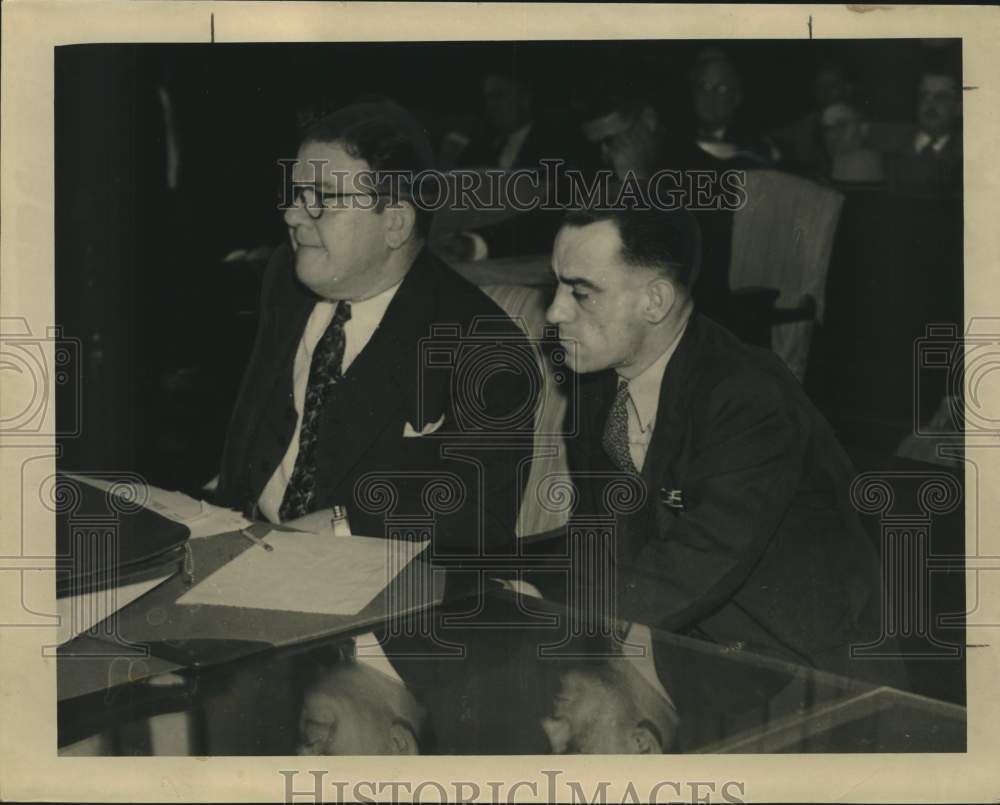 1937 Press Photo Ernest F. Goodwin with J. Bernard Cocke, at trial  - Historic Images