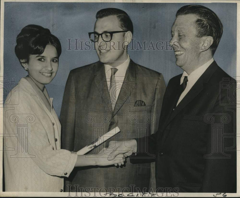 Load image into Gallery viewer, 1967 Press Photo Constantino Ghini, Inter-American Center Loyola University
