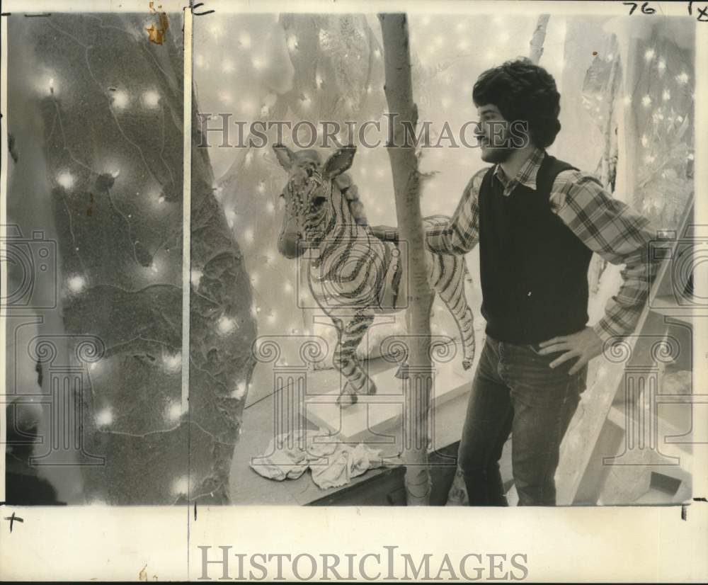1972 Press Photo Santa display with animals and lights, Lakeside - noo24319