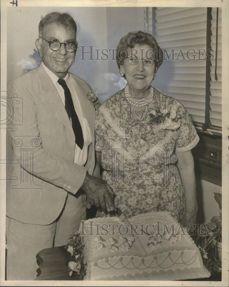 Load image into Gallery viewer, 1959 Press Photo Mr. &amp; Mrs. Frank H. Guillot Celebrate 50th Wedding Anniversary
