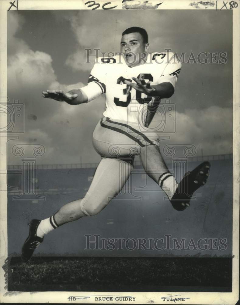 1967 Press Photo Tulane Football Team Halfback Bruce Guidry - noo25255- Historic Images