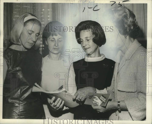 1966 Press Photo Members and Chairmen of the Cultural Attractions Fund - Historic Images