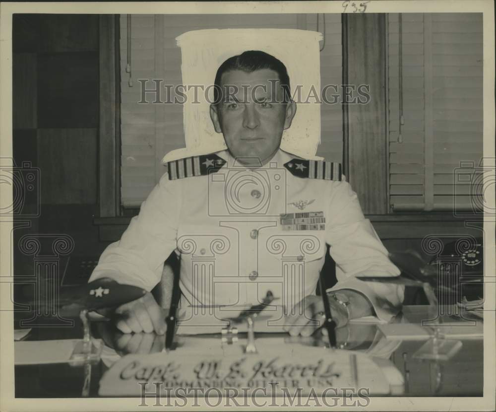 1950 Press Photo Captain William S. Harris,chief of staff of Fleet Air Wing Four