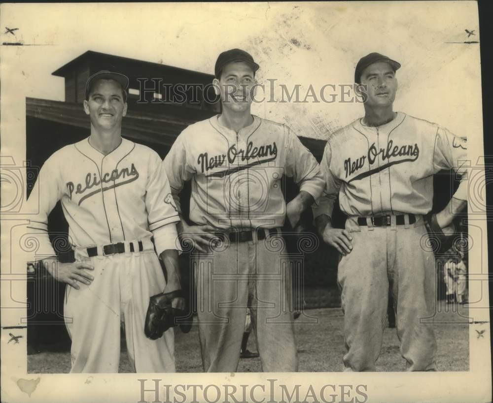 1946 Press Photo Fred Wells, Pete Hader, George Turbeville- New Orleans Pelicans- Historic Images