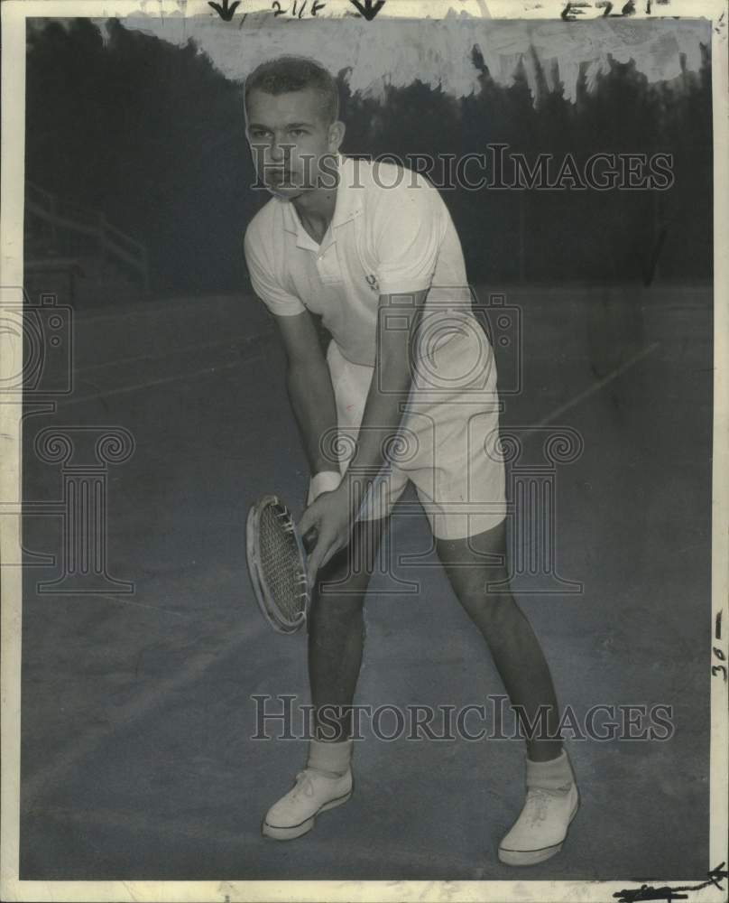 1976 Press Photo Ronald Holmberg of Tulane playing tennis - noo27753- Historic Images