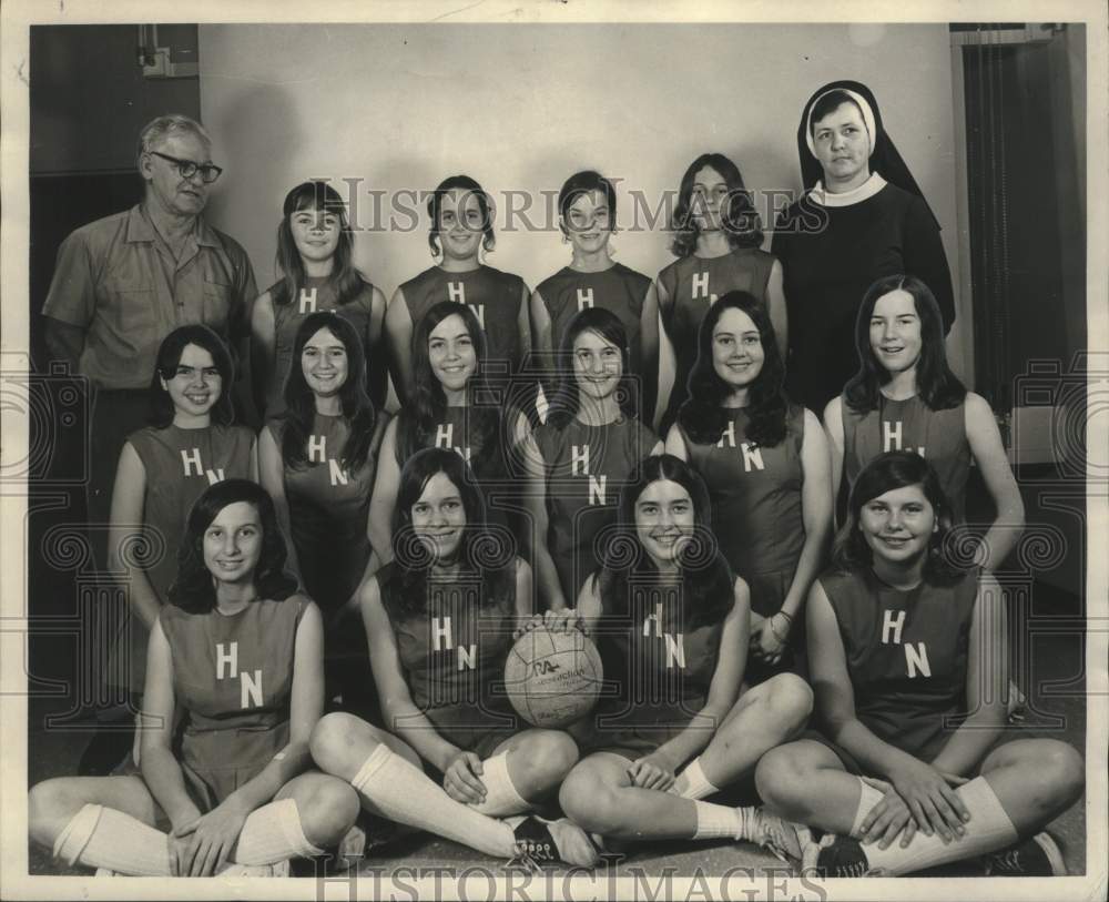 1971 Press Photo Holy Name of Jesus Varsity City CSAL girls volleyball champions- Historic Images