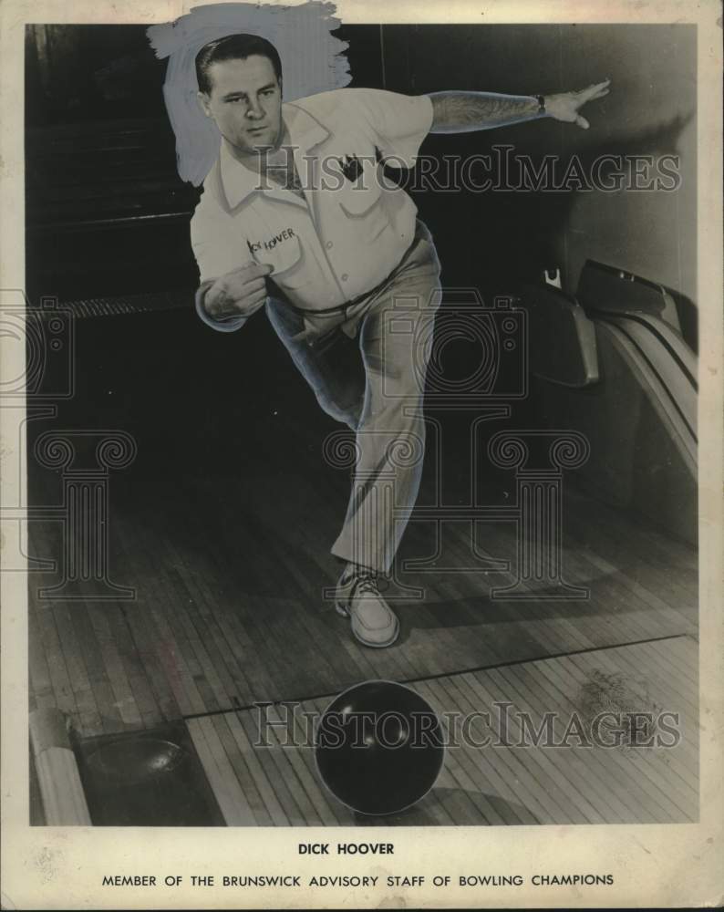 Press Photo Dick Hoover, Brunswick Advisory Staff of Bowling Champions member- Historic Images