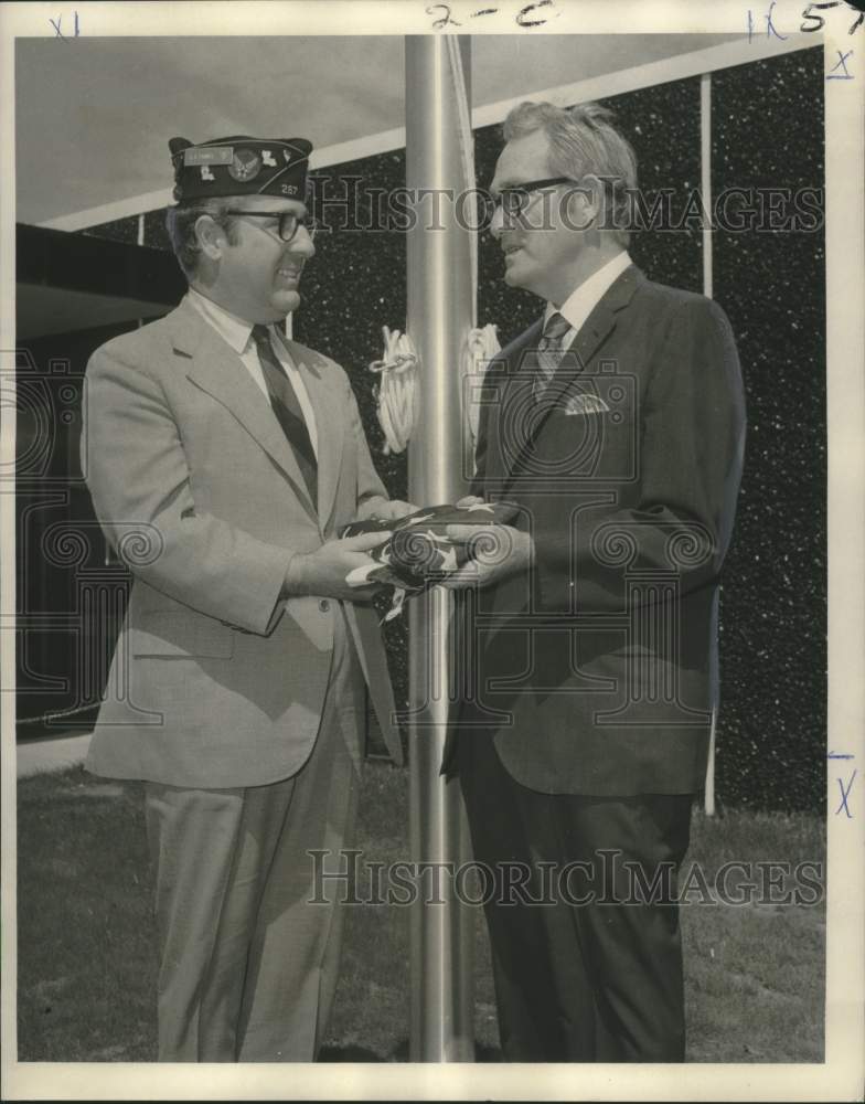 1971 Press Photo American Legion Commander J.C. Frantz & Judge Cyril Gracianette- Historic Images