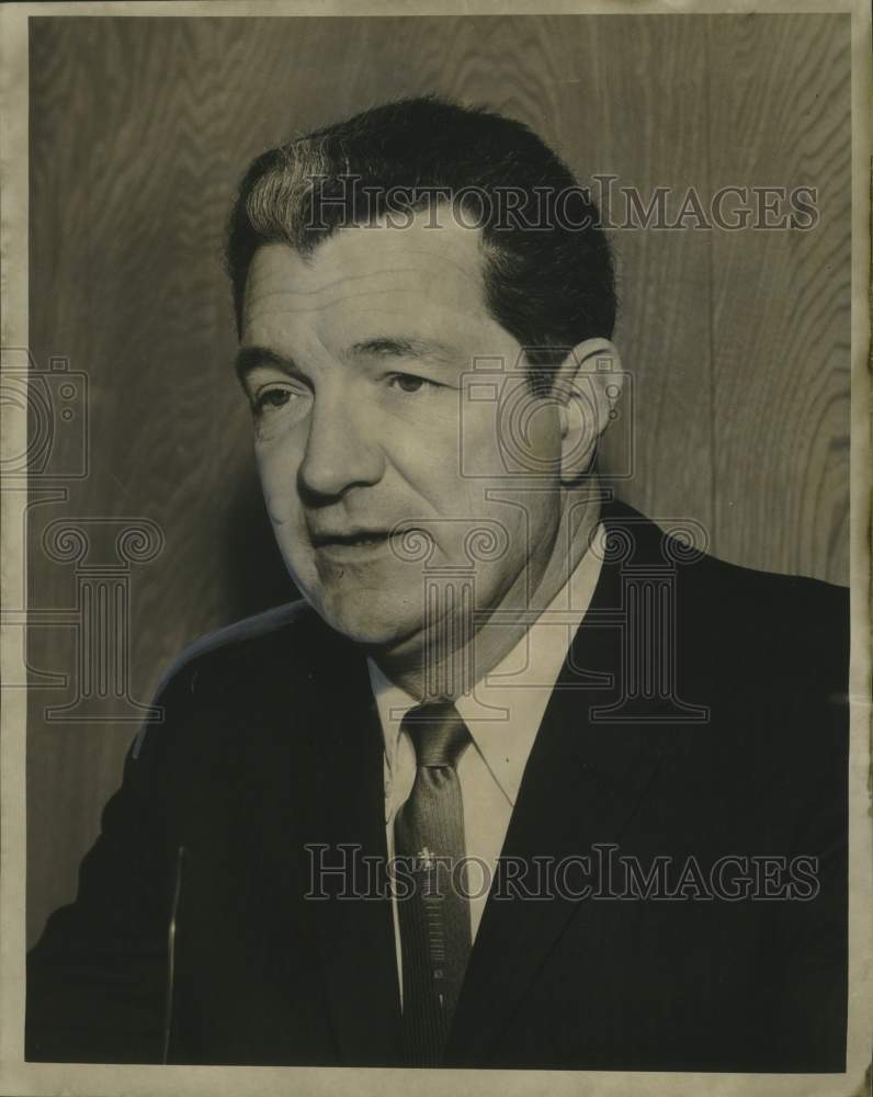 Load image into Gallery viewer, 1968 Press Photo Victor H. Hess, Jr., president Orleans Parish school board
