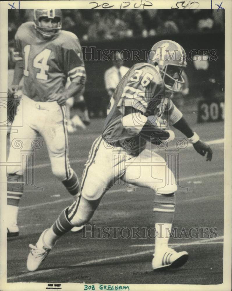 1973 Press Photo Bob Gresham in action- Football Player - noo30467- Historic Images