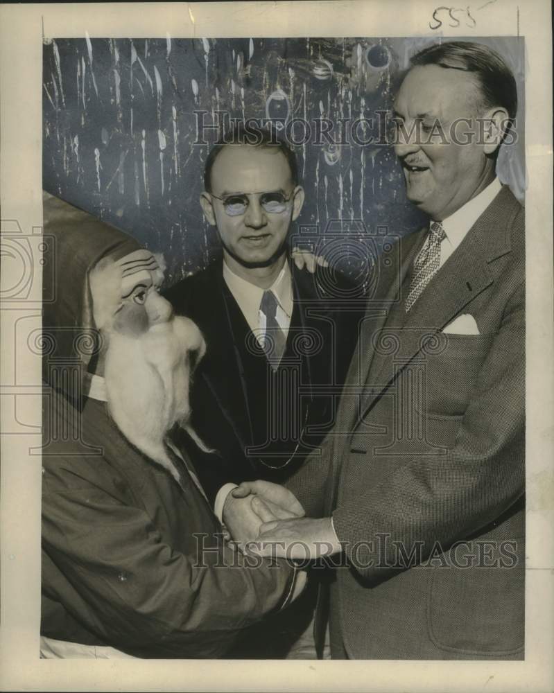 1952 Press Photo Lighthouse for the Blind Christmas and Awards Party