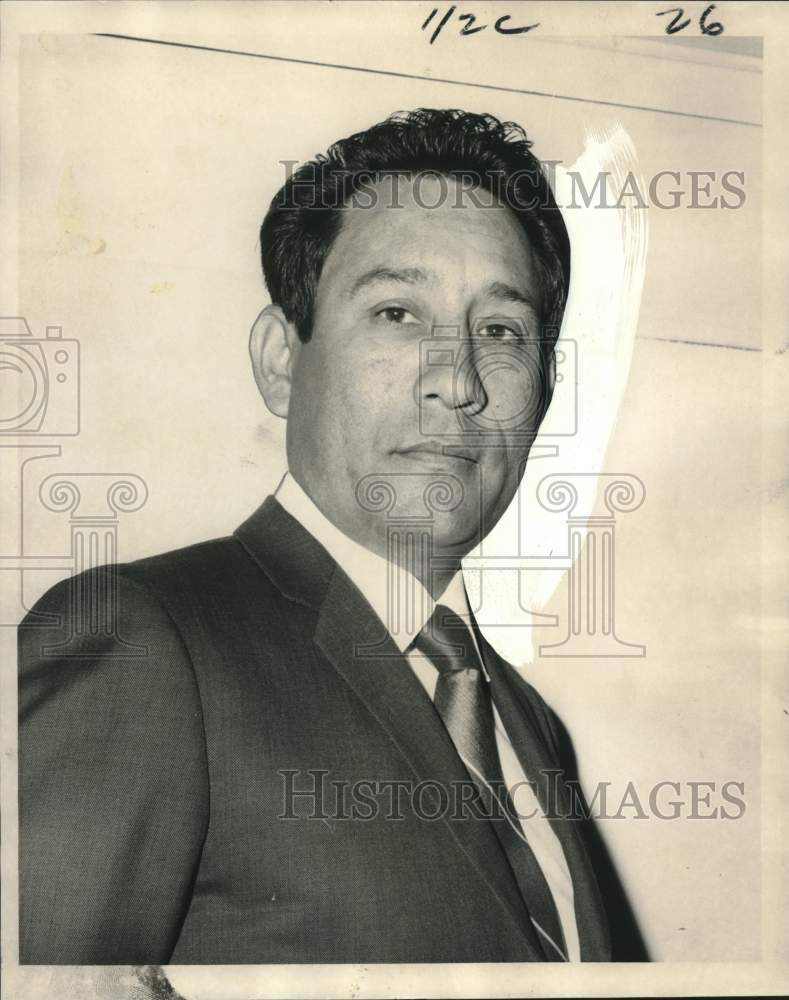 1970 Press Photo Charles C. Hightower, Manager- Western Auto store - noo30712