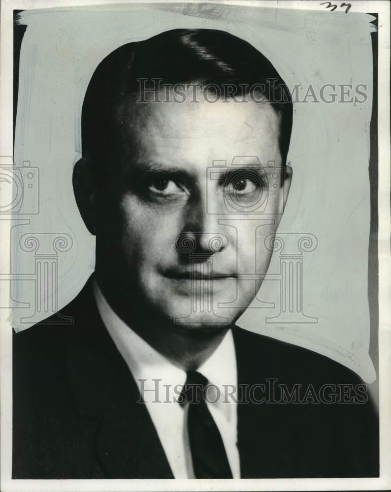 1968 Press Photo Everett Hutchinson of the Interstate Commerce Commission