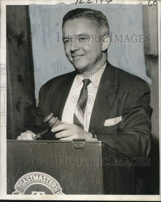 1957 Press Photo Lawrence J. Housey, President of New Orleans Toastmasters