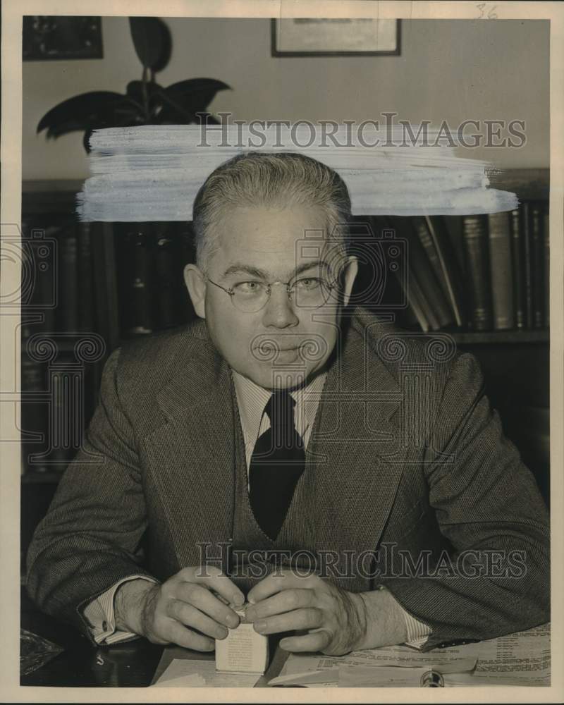 1949 Press Photo Department of Education Official Dr. Earnest V. Hollis