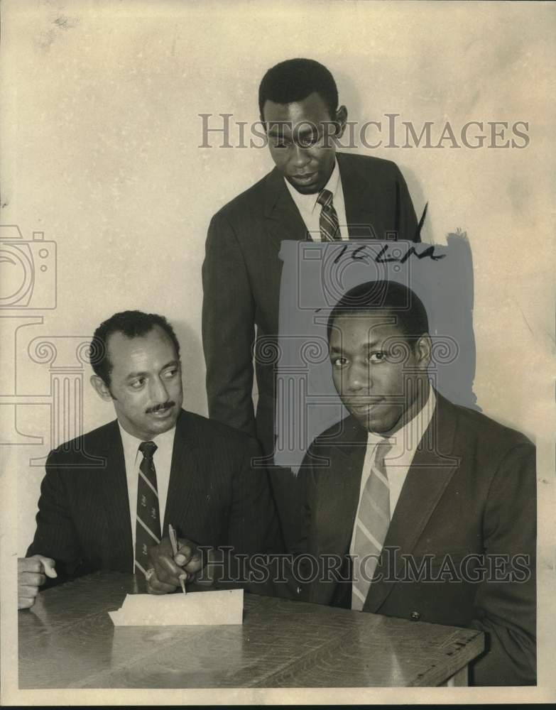 1970 Press Photo Dillard Recruit, Henry Holliday from Copiague - noo30845