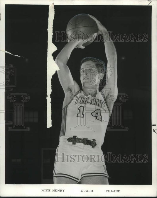1969 Press Photo Tulane Basketball Guard Mike Henry - noo30956