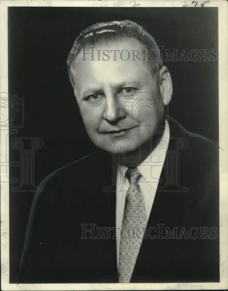 1966 Press Photo Pet Milk Company Executive Ray Henry - noo30959