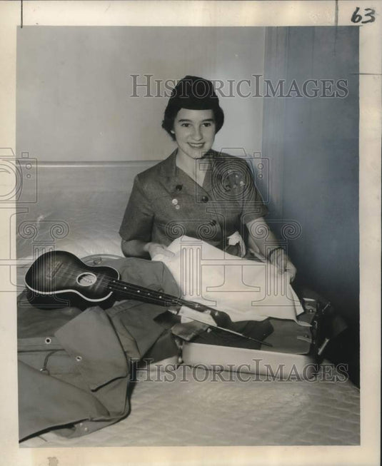 1956 Press Photo Girl Scout Representative to Philippines Sue Hines- Historic Images