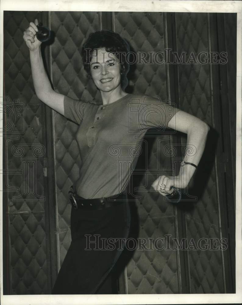 1971 Press Photo Ann &quot;Carmen&quot; Howard, Internationally Acclaimed Soprano