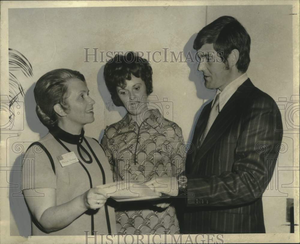 1972 Press Photo Epislon Sigma Alpha State Seminar at Sheraton-Charles Hotel