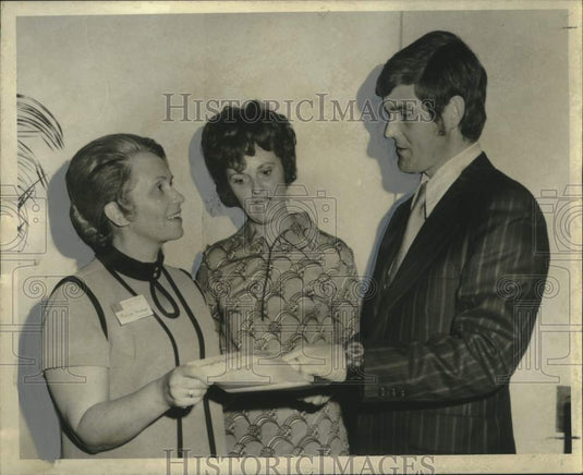 1972 Press Photo Epislon Sigma Alpha State Seminar at Sheraton-Charles Hotel