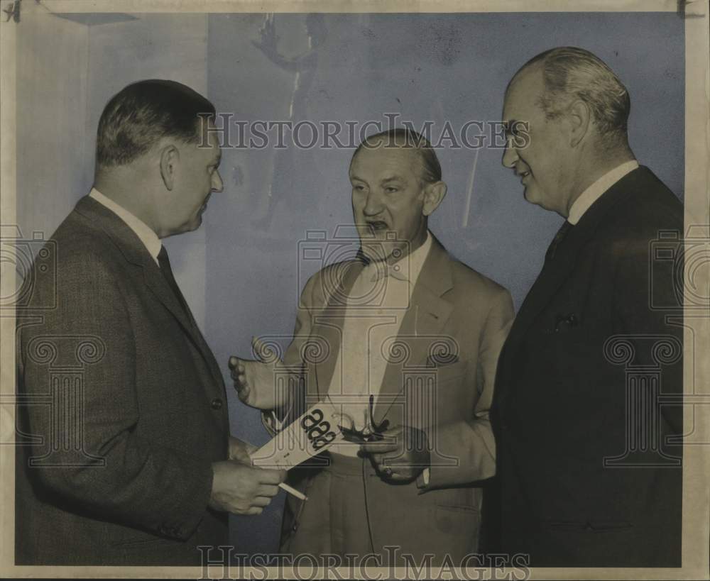 1961 Press Photo German Architects Studying Use of Aluminum in New Orleans