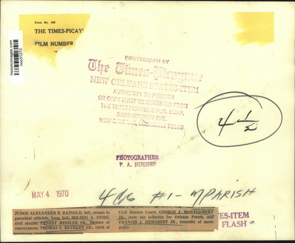 1970 Press Photo Parochial officers sworn in by Judge Rainold in New Olreans